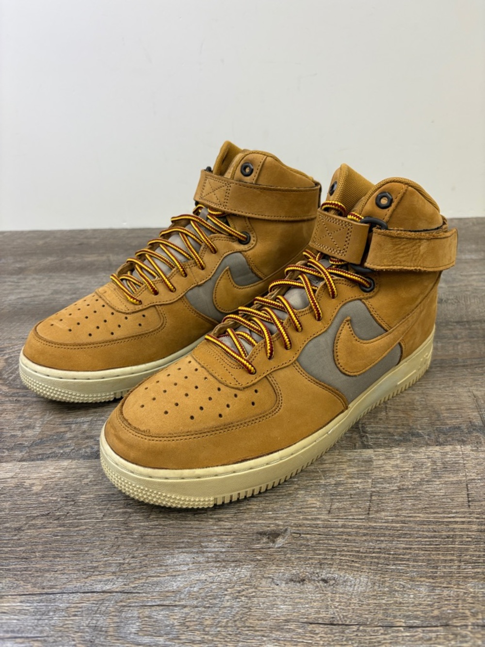 Nike Air Force 1 High Premier “Wheat” Beef & Broccoli Pack Size 8.5 Men’s Boots